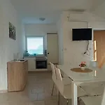 Vila Kula 3* Nin