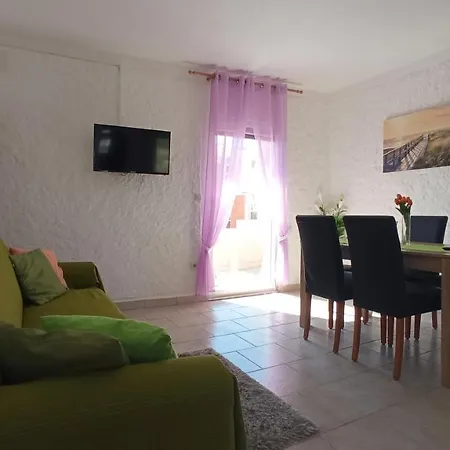 Vila Kula Aparthotel *