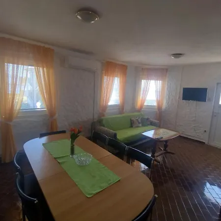 Vila Kula Apart Otel 3*