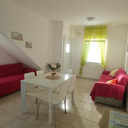 Vila Kula Aparthotel Nin