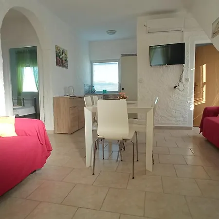 Vila Kula Apart Otel 3*