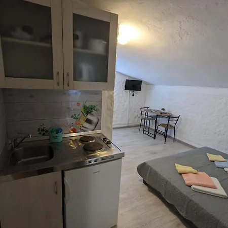 Vila Kula 3*