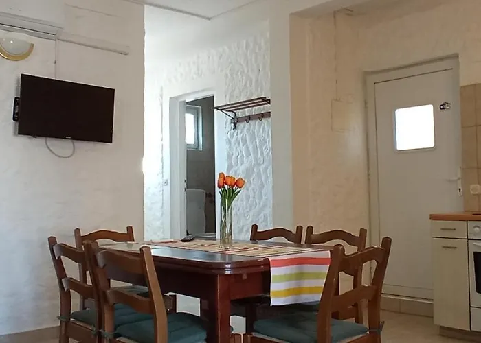 Vila Kula Apart-hotel Nin