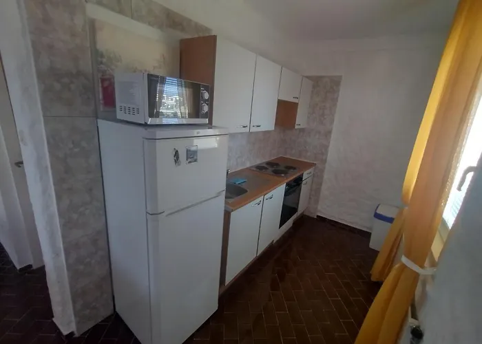 Vila Kula 3* Nin
