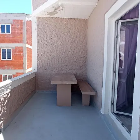 Vila Kula 公寓式酒店 3*