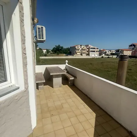 Vila Kula Nin