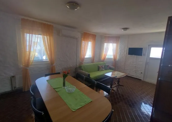 Vila Kula Apart Otel 3*